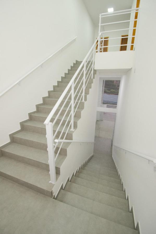 Apartamentos Sinha Penha  Luaran gambar